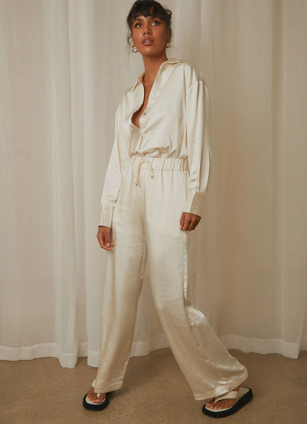 4th & Reckless New & Most Loved Leo Trouser - Cream Satin 3 4th & Reckless New & Most Loved Leo Trouser - Cream Satin