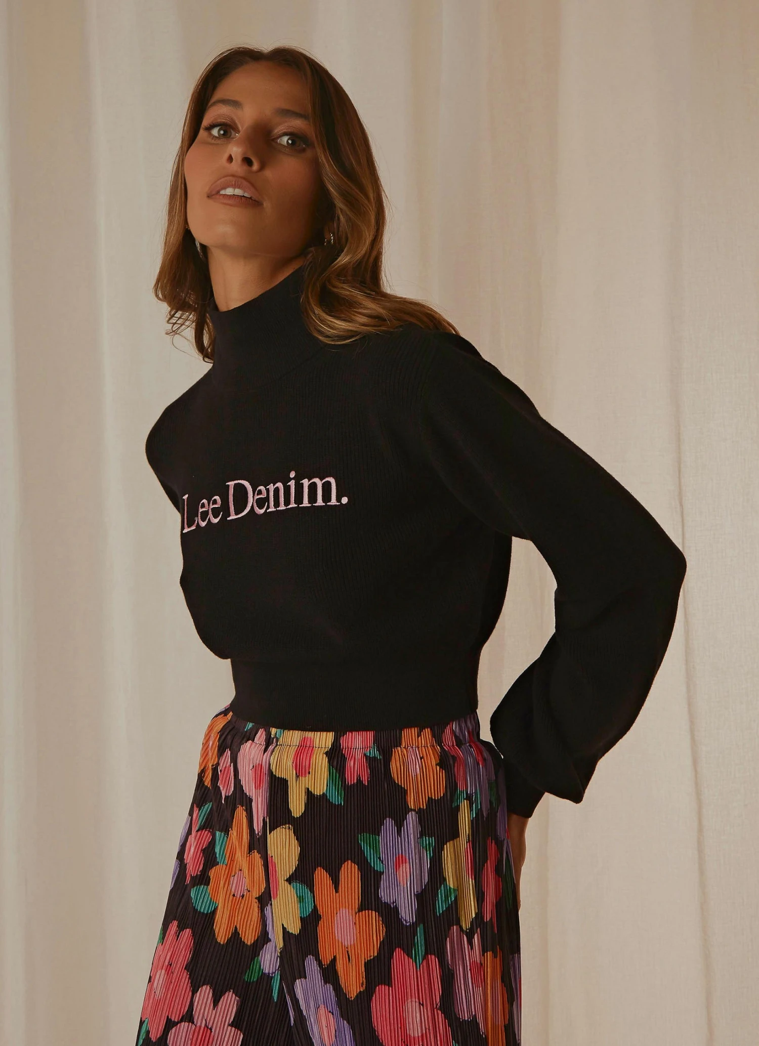 Lee New & Most Loved Prime Sweater - Black 5 Lee New & Most Loved Prime Sweater - Black