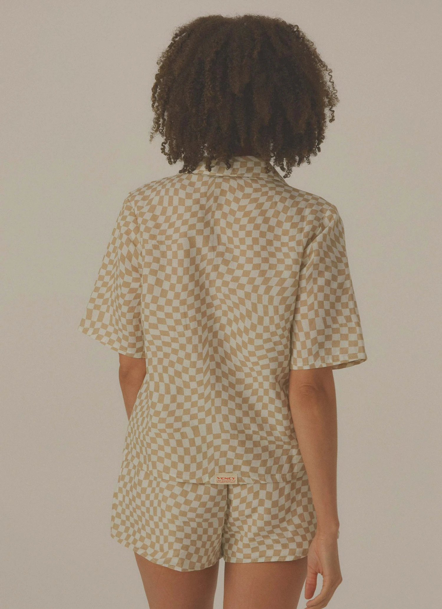 Vacancy Supply Blaze Organic Linen Shirt - White-Crème New & Most Loved 6 Vacancy Supply Blaze Organic Linen Shirt - White-Crème New & Most Loved