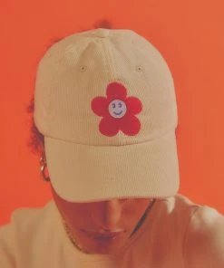 Vacancy Supply X Micke Lindebergh - Blume Cap - Buttercream Corduroy 11 Vacancy Supply X Micke Lindebergh - Blume Cap - Buttercream Corduroy