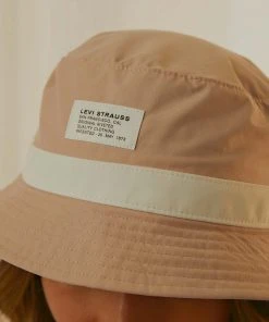 Levi's Seasonal Bucket Hat - Dusty Pink New & Most Loved