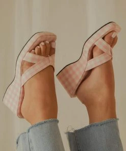 Cult Avenue Bettina Mule - Bubblegum Gingham New & Most Loved 10 Cult Avenue Bettina Mule - Bubblegum Gingham New & Most Loved