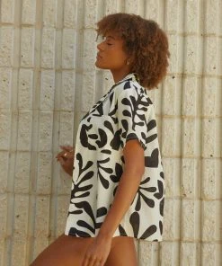 Peppermayo Exclusive New & Most Loved Vacationer Linen Shirt - Black And White Palms 8 Peppermayo Exclusive New & Most Loved Vacationer Linen Shirt - Black And White Palms