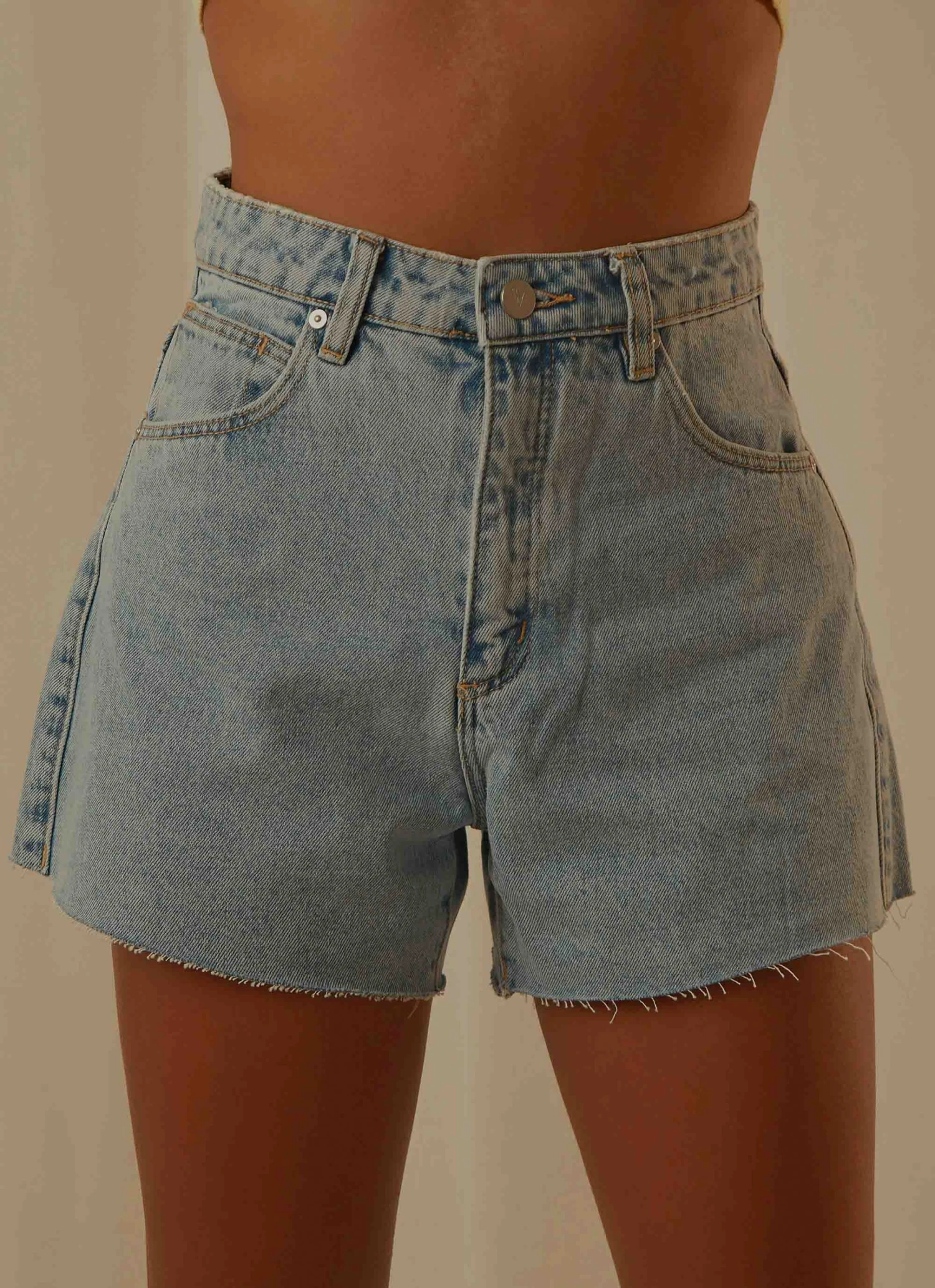 Abrand A Venice Short - Esmerelda New & Most Loved 3 Abrand A Venice Short - Esmerelda New & Most Loved