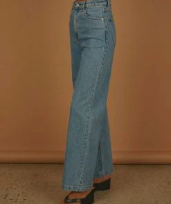 Abrand A 94 High & Wide Jean - Debbie New Bottoms 10 Abrand A 94 High & Wide Jean - Debbie New Bottoms