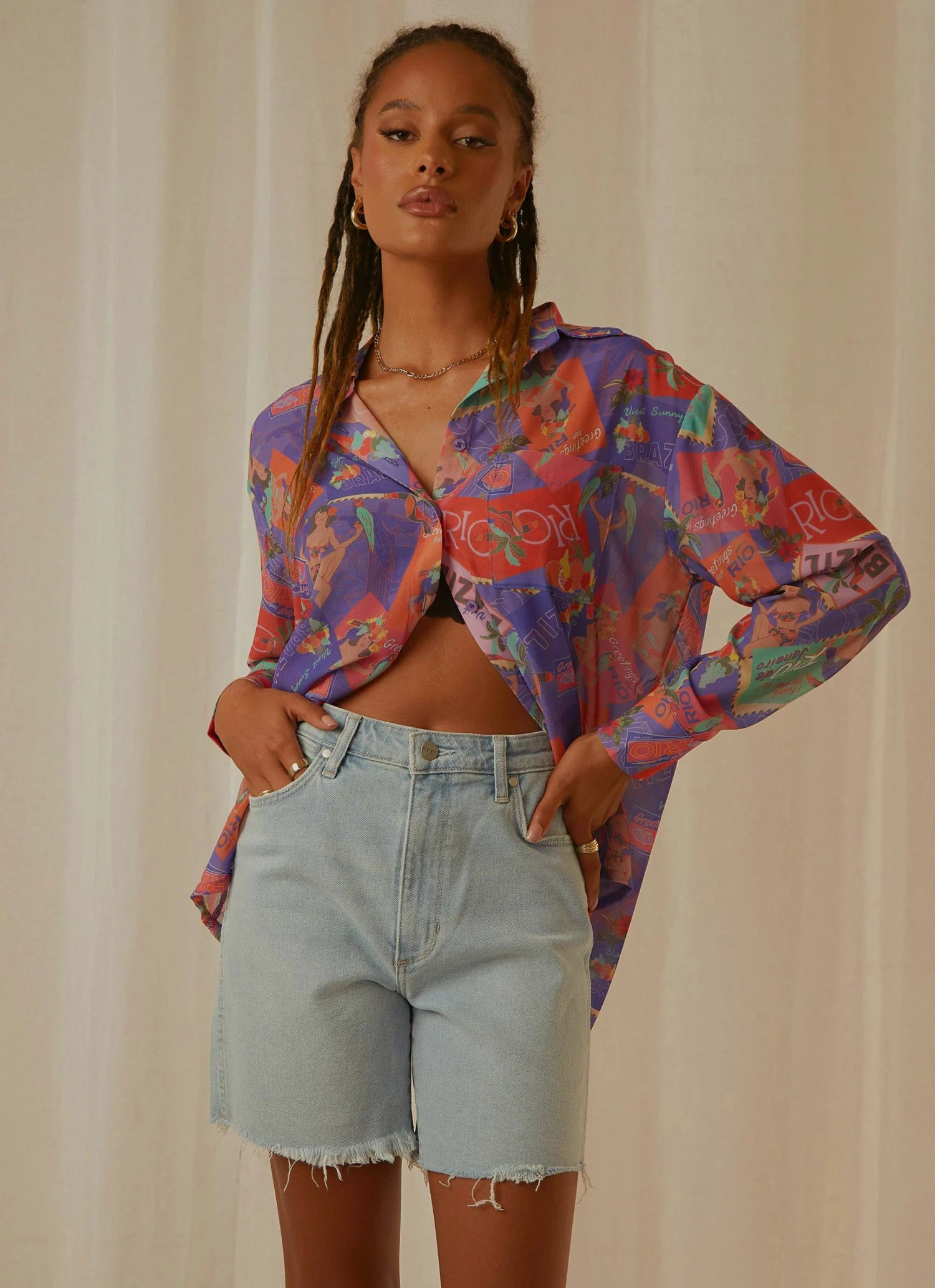 Wrangler New & Most Loved Tyler Wide Short - Castaway 1 Wrangler New & Most Loved Tyler Wide Short - Castaway