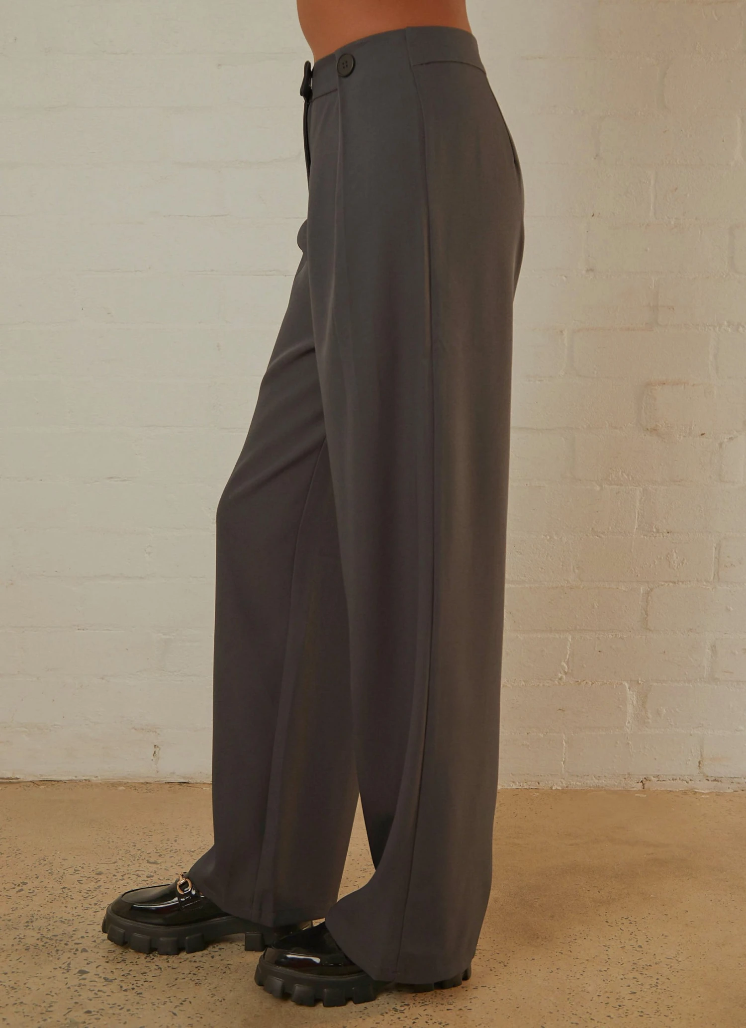 4th & Reckless Bennet Trouser - Dark Grey New & Most Loved 4 4th & Reckless Bennet Trouser - Dark Grey New & Most Loved