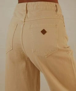 Abrand A 94' High & Wide Jean - Ecru