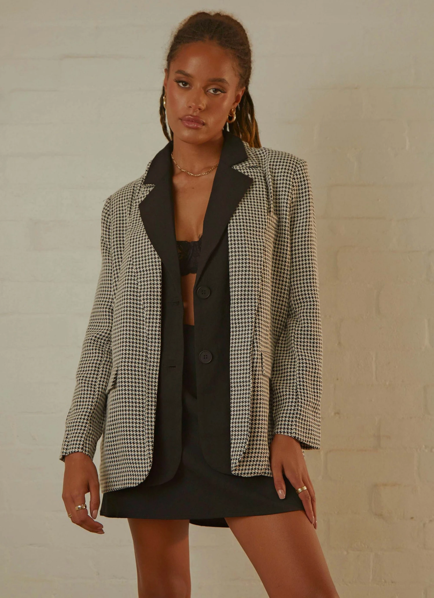 4th & Reckless Jorden Blazer - Black And White Check New & Most Loved 3 4th & Reckless Jorden Blazer - Black And White Check New & Most Loved