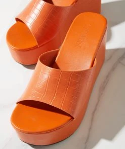 Cult Avenue Villa Playa Mule Heel - Tangerine Croc New & Most Loved 9 Cult Avenue Villa Playa Mule Heel - Tangerine Croc New & Most Loved