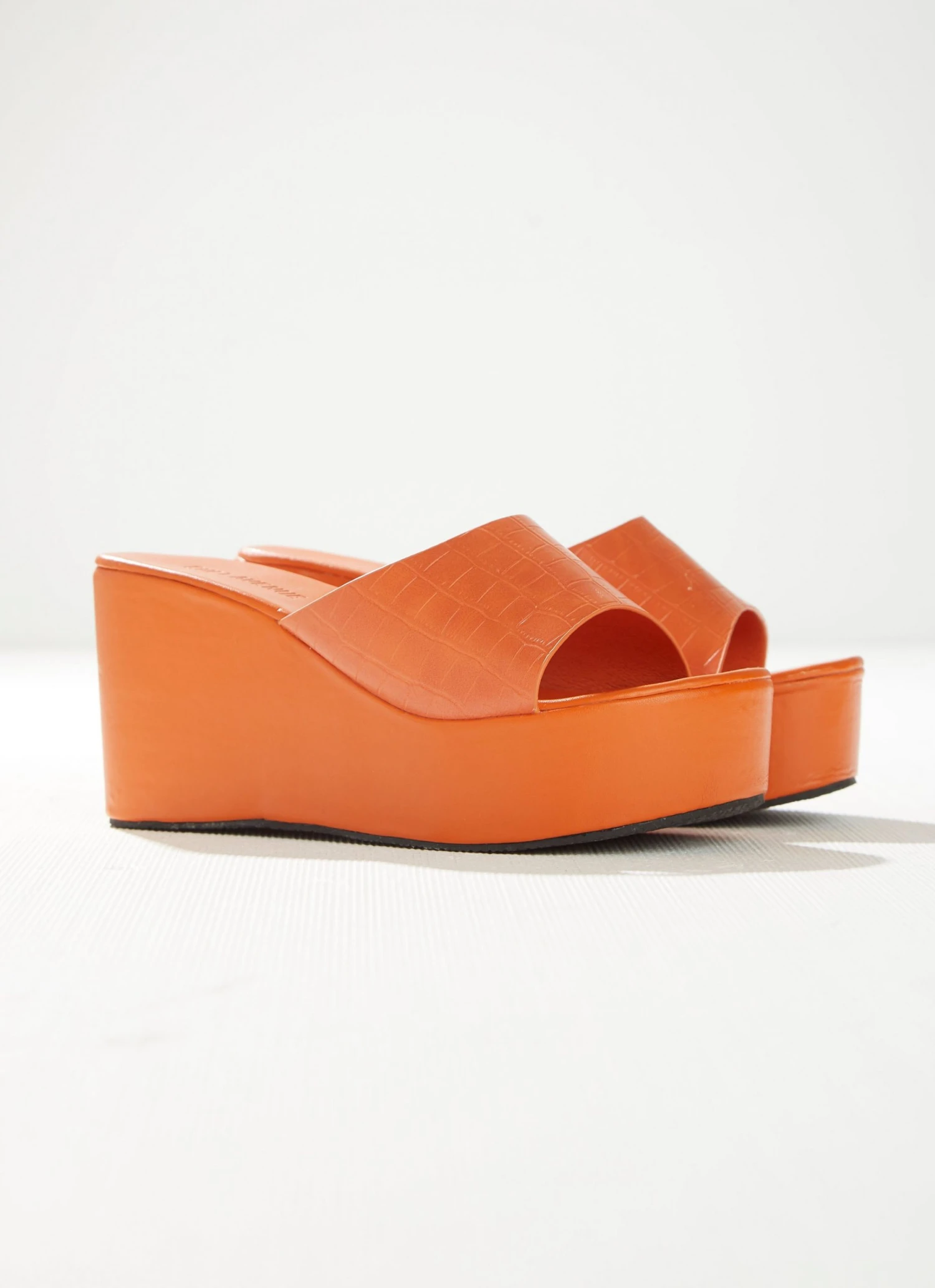 Cult Avenue Villa Playa Mule Heel - Tangerine Croc New & Most Loved 4 Cult Avenue Villa Playa Mule Heel - Tangerine Croc New & Most Loved