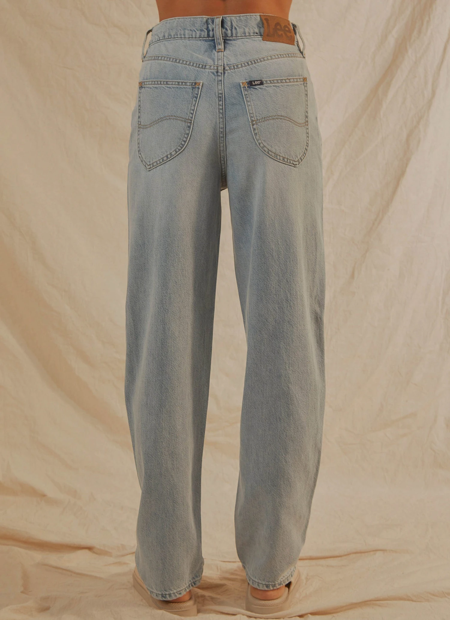 Lee Beau Jean - Revamp Blue 5 Lee Beau Jean - Revamp Blue