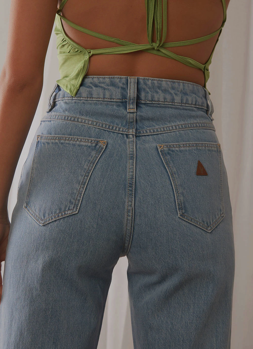 Abrand A Venice Straight Jeans - Waterfalls Blue 5 Abrand A Venice Straight Jeans - Waterfalls Blue