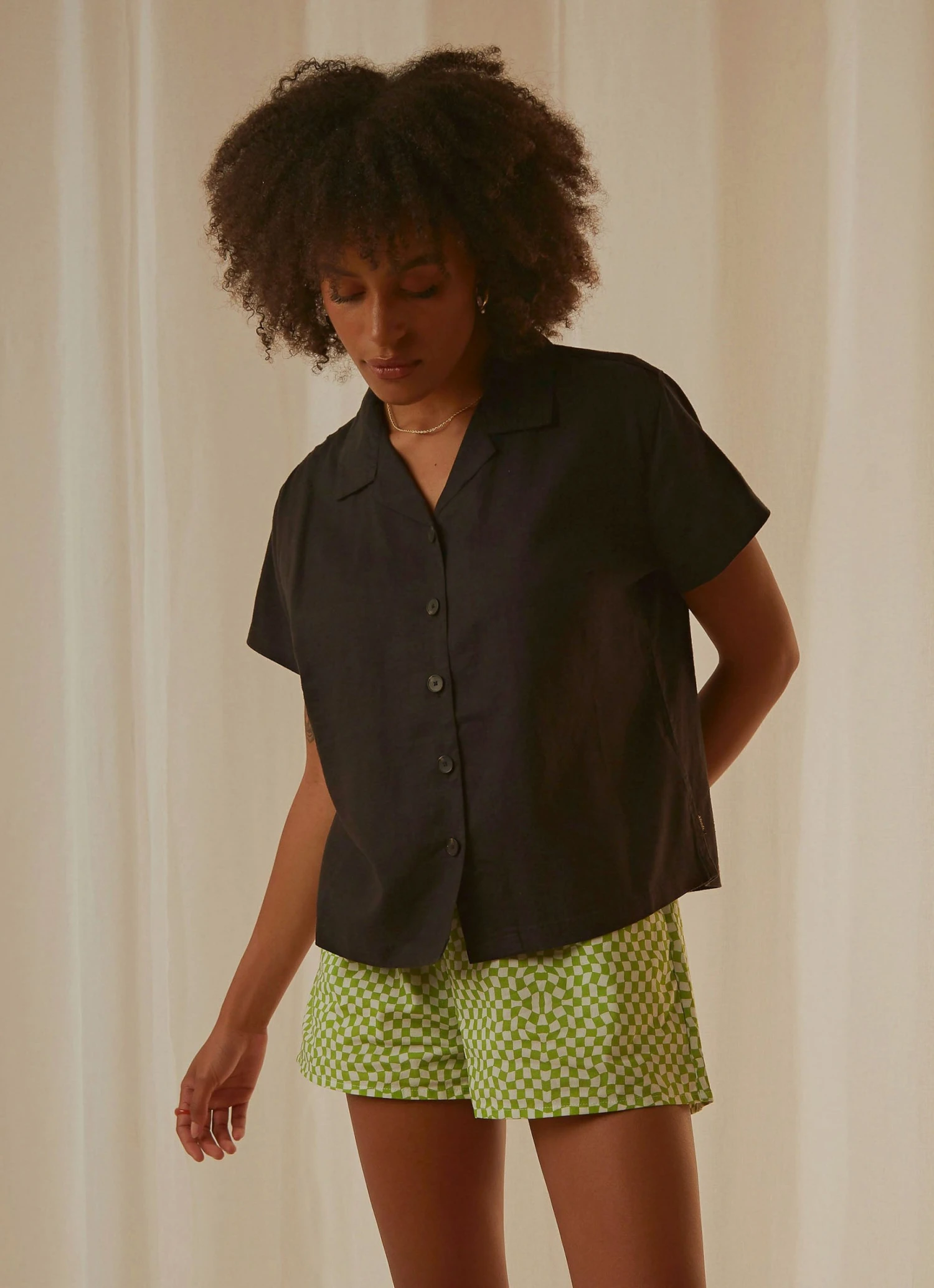 Afends Mood Hemp Short Sleeve Short - Black 4 Afends Mood Hemp Short Sleeve Short - Black