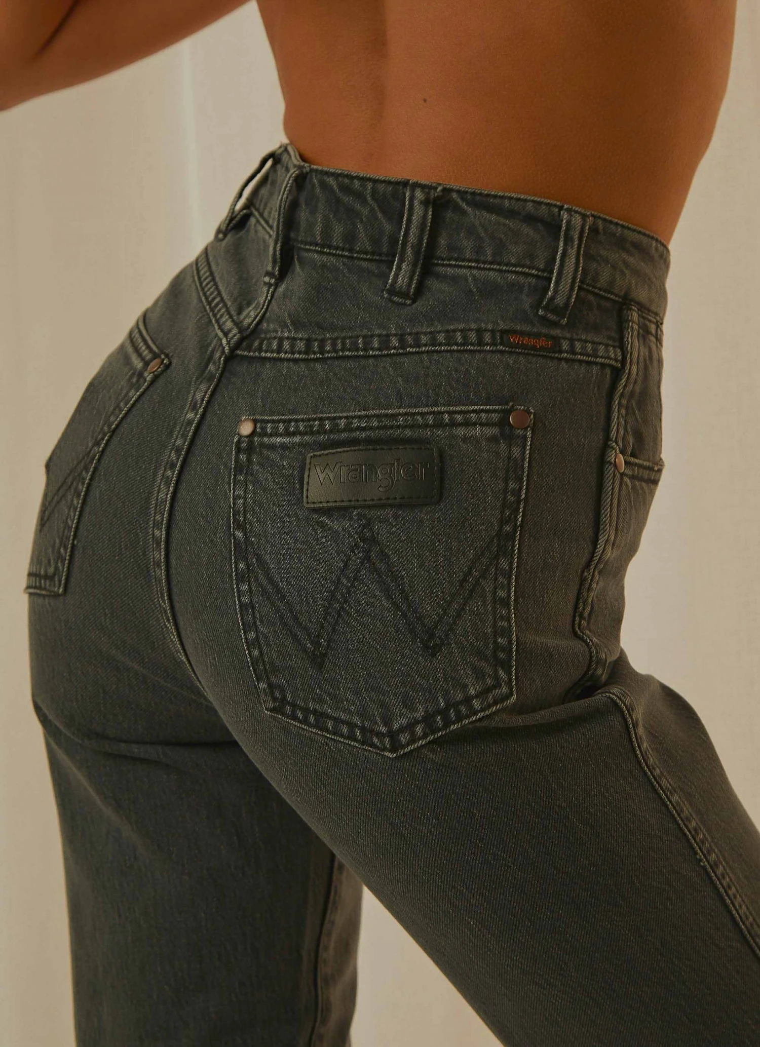 Wrangler New & Most Loved Drew Jean - Equilibrium Fade 1 Wrangler New & Most Loved Drew Jean - Equilibrium Fade