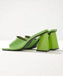 Cult Avenue New & Most Loved N.Y Nights Heel - Summer Green 17 Cult Avenue New & Most Loved N.Y Nights Heel - Summer Green