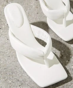 4th & Reckless New & Most Loved Ariane Mule - White