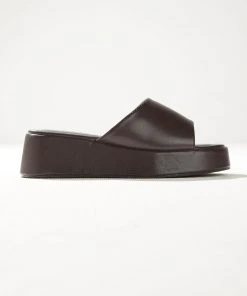 Cult Avenue Ambrose Mule - Choc Brown