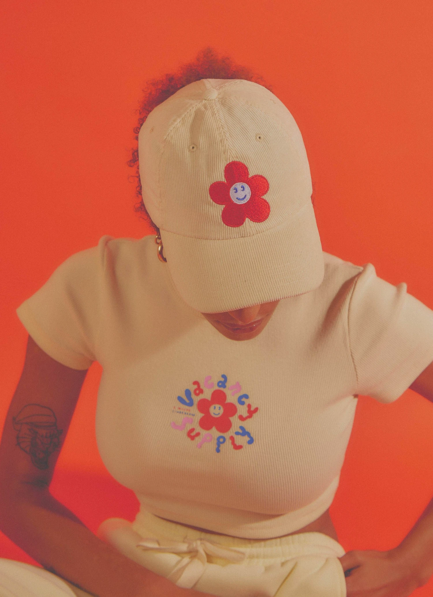 Vacancy Supply X Micke Lindebergh - Blume Cap - Buttercream Corduroy 3 Vacancy Supply X Micke Lindebergh - Blume Cap - Buttercream Corduroy