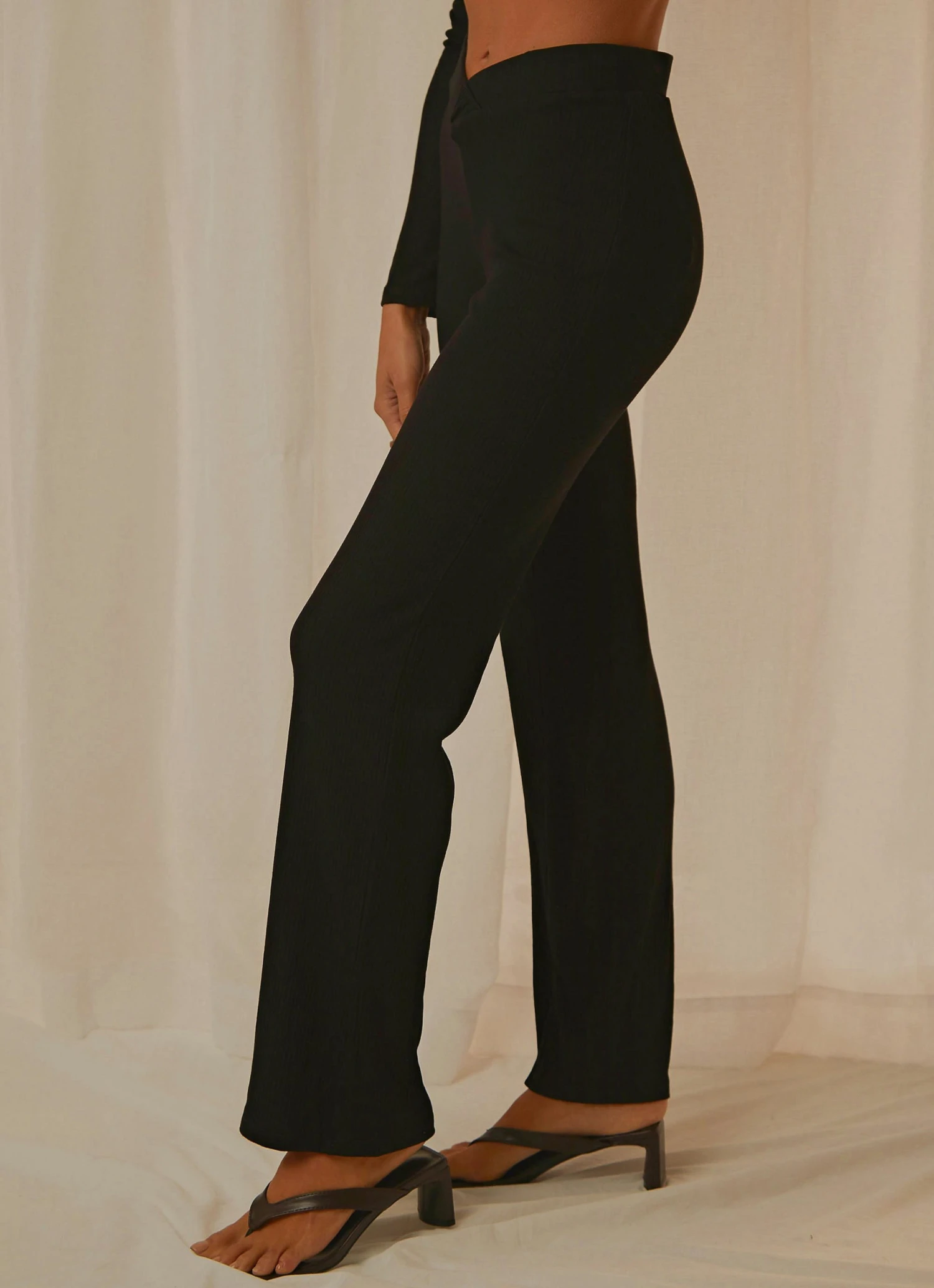 Peppermayo New & Most Loved Spininng Around Pants - Black 4 Peppermayo New & Most Loved Spininng Around Pants - Black