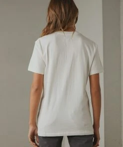 Wrangler Loose Lips SS Tee - White 9 Wrangler Loose Lips SS Tee - White