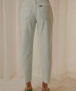 Lee High Moms Jean - Sweetest Soul 11 Lee High Moms Jean - Sweetest Soul