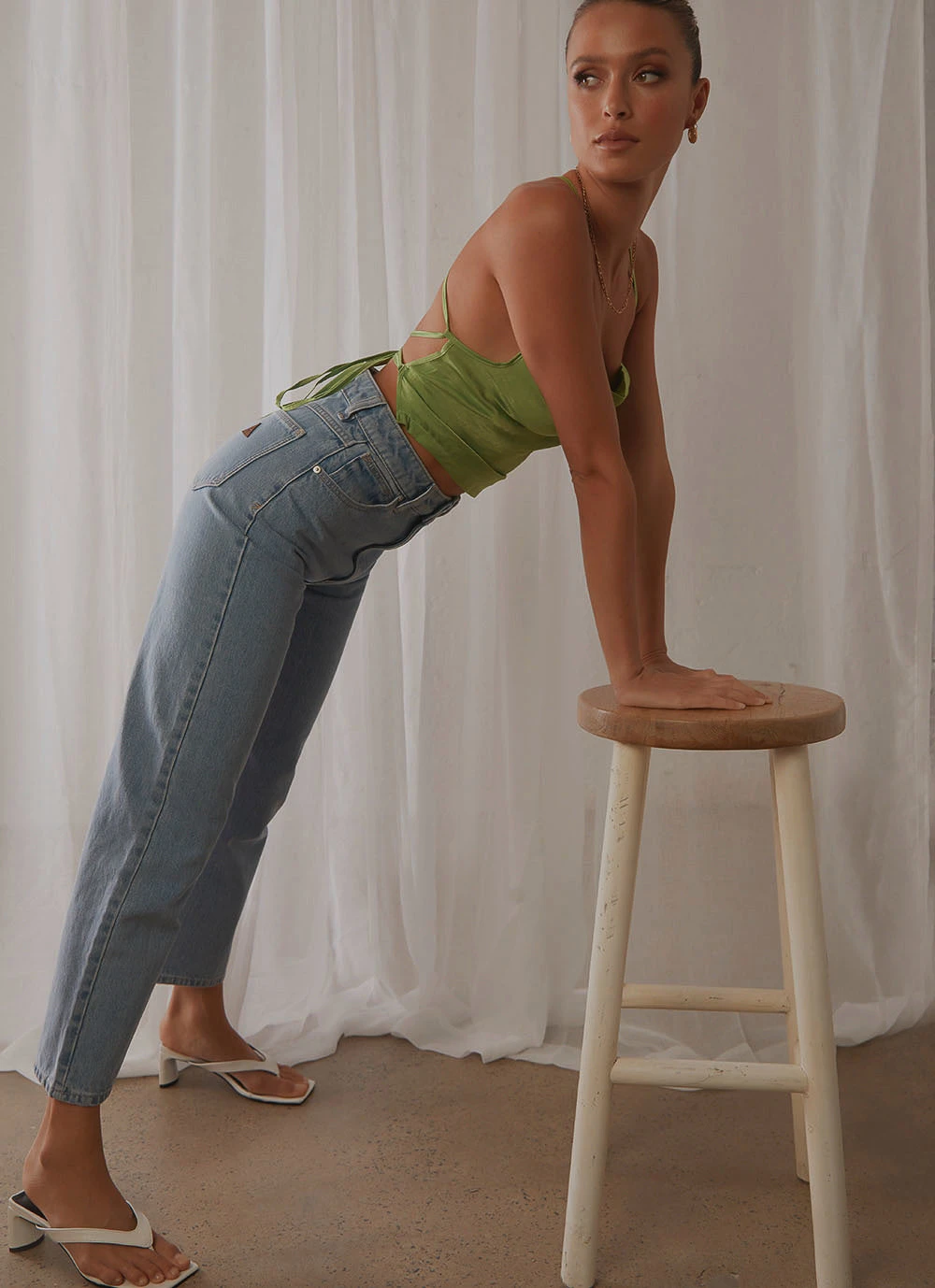 Abrand A Venice Straight Jeans - Waterfalls Blue 2 Abrand A Venice Straight Jeans - Waterfalls Blue