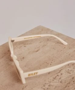 Riley Hubatka X Peppermayo New & Most Loved Join The Holiday Sunglasses - Ivory 7 Riley Hubatka X Peppermayo New & Most Loved Join The Holiday Sunglasses - Ivory