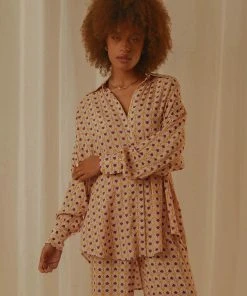 Charlie Holiday Maple Shirt - Geo New & Most Loved