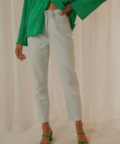 Lee High Moms Jean - Sweetest Soul