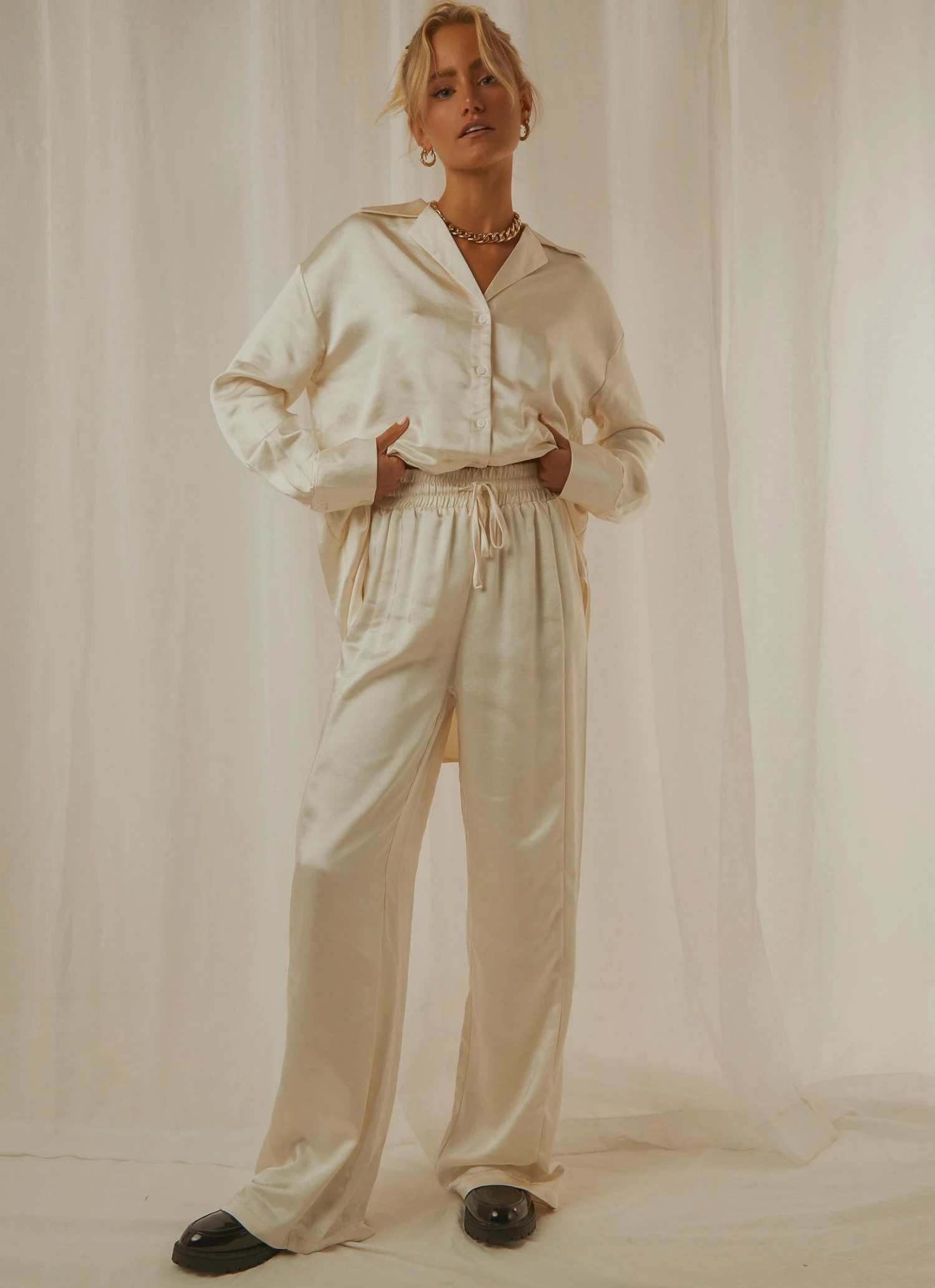 4th & Reckless Ward Trouser - Nude Satin New & Most Loved 2 4th & Reckless Ward Trouser - Nude Satin New & Most Loved