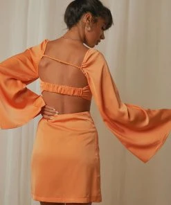 Peppermayo Raise The Bar Crop - Orange 9 Peppermayo Raise The Bar Crop - Orange