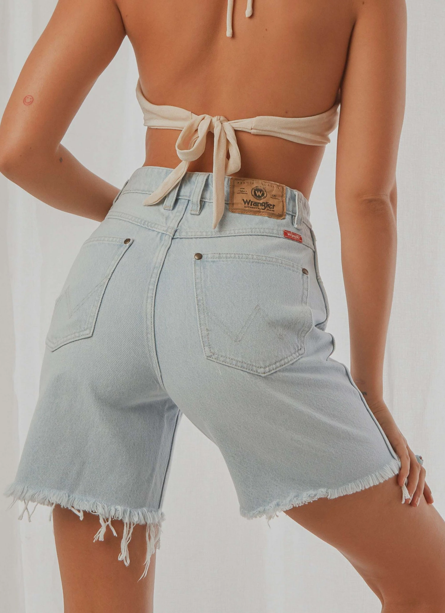 Wrangler New & Most Loved Tyler Wide Short - Clairvoyant 1 Wrangler New & Most Loved Tyler Wide Short - Clairvoyant