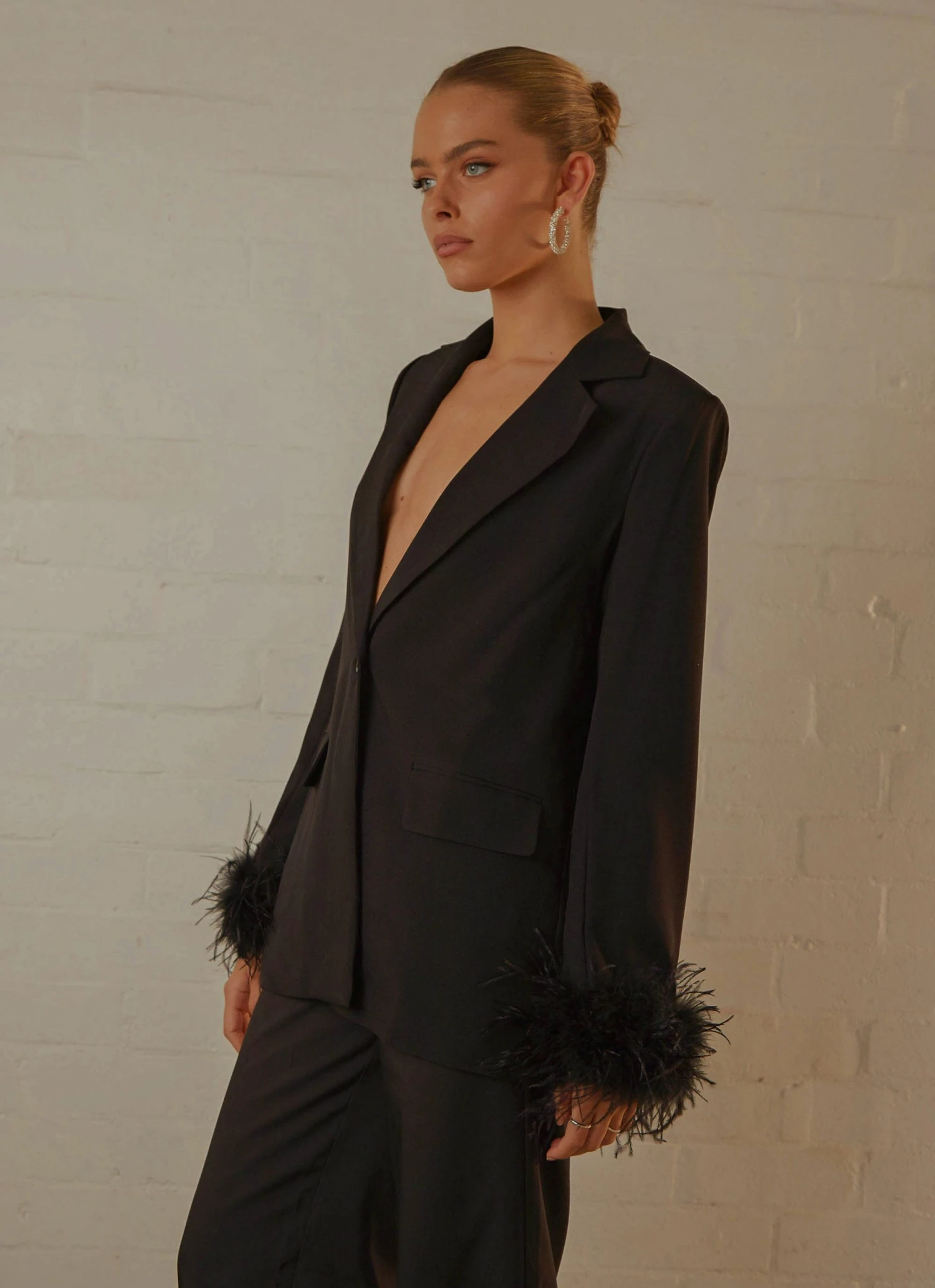 Peppermayo Exclusive Shake It Off Feather Blazer - Night New & Most Loved 4 Peppermayo Exclusive Shake It Off Feather Blazer - Night New & Most Loved