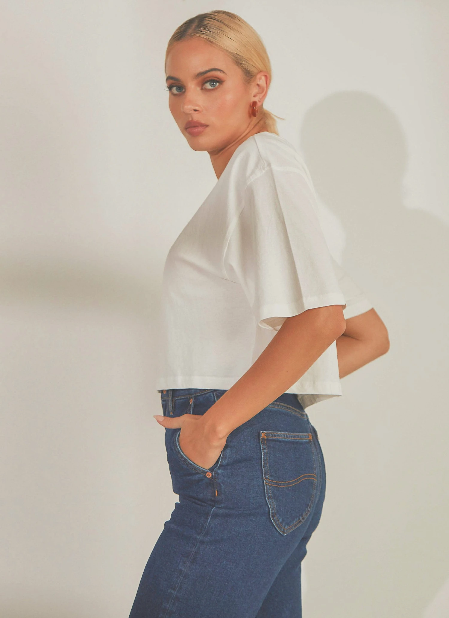 Lee Baggy Crop Tee - Vintage White 4 Lee Baggy Crop Tee - Vintage White