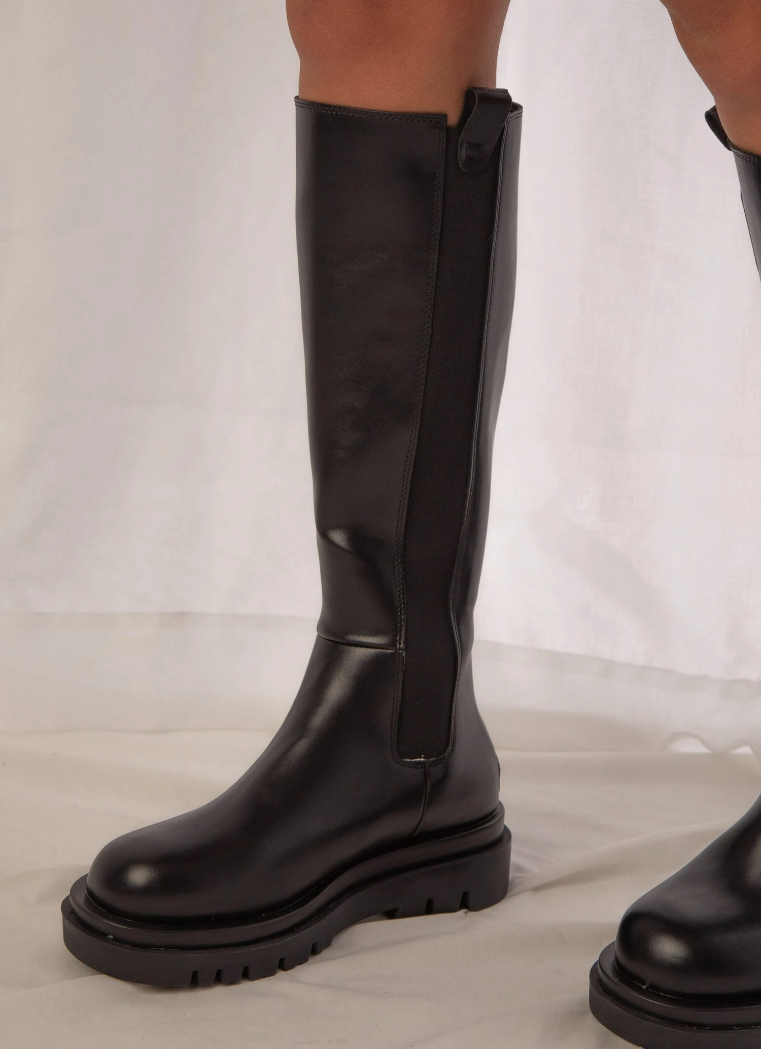 Cult Avenue New & Most Loved Charmaine Boot - Black 2 Cult Avenue New & Most Loved Charmaine Boot - Black