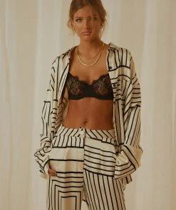 4th & Reckless Norma Shirt - Black And White 10 4th & Reckless Norma Shirt - Black And White