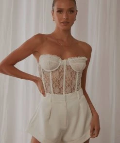 Lioness Fashion In Bloom Mini Short - White New Bottoms