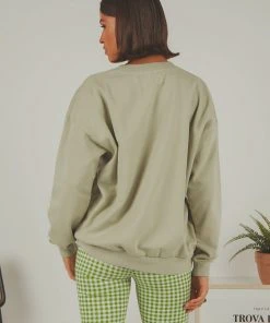 Wrangler New & Most Loved Afterglow OS Sweat - Sage 9 Wrangler New & Most Loved Afterglow OS Sweat - Sage