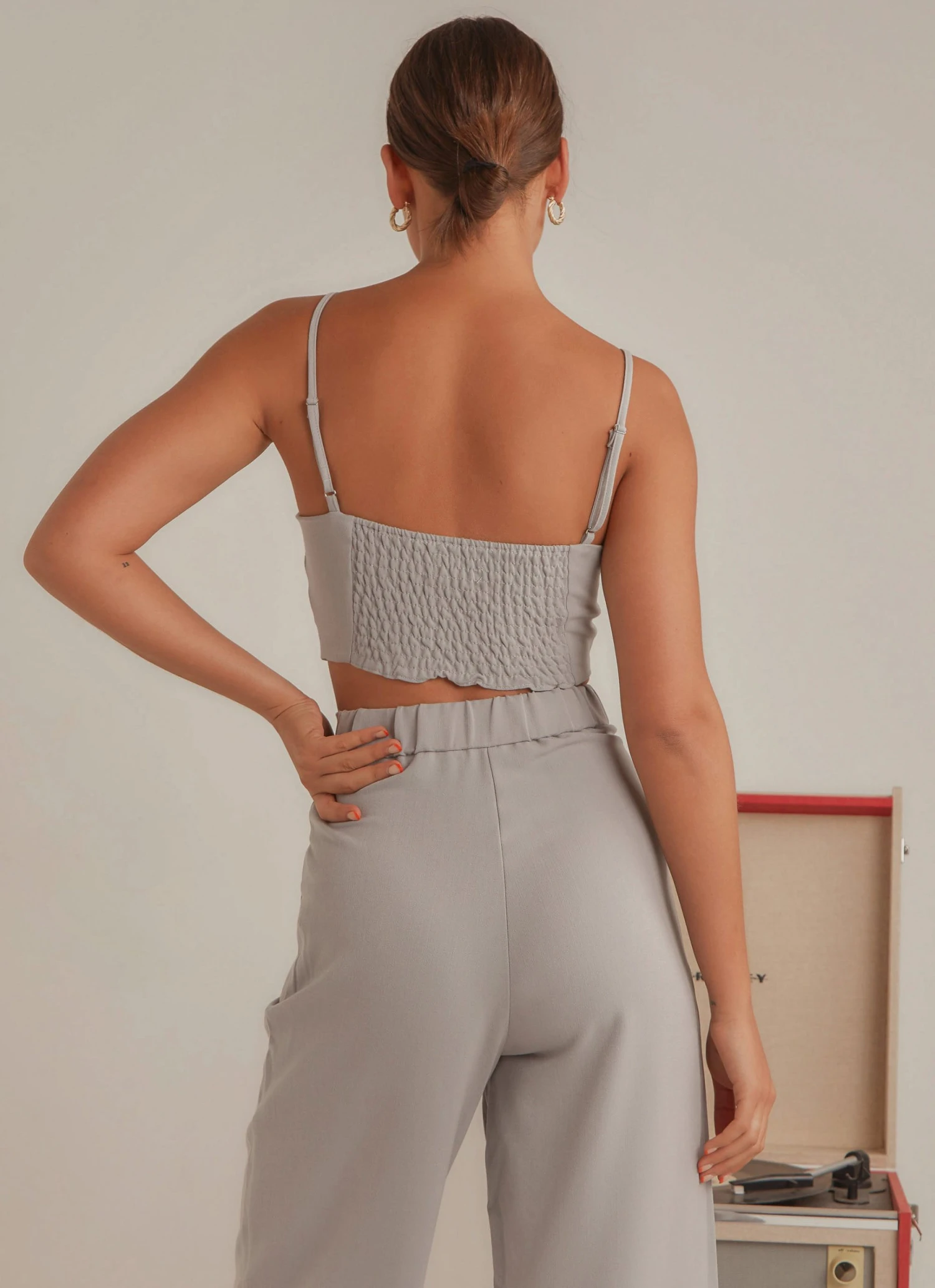 4th & Reckless Vivian Top - Chambray 5 4th & Reckless Vivian Top - Chambray