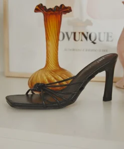 Cult Avenue Paris Nights Heel - Black 8 Cult Avenue Paris Nights Heel - Black