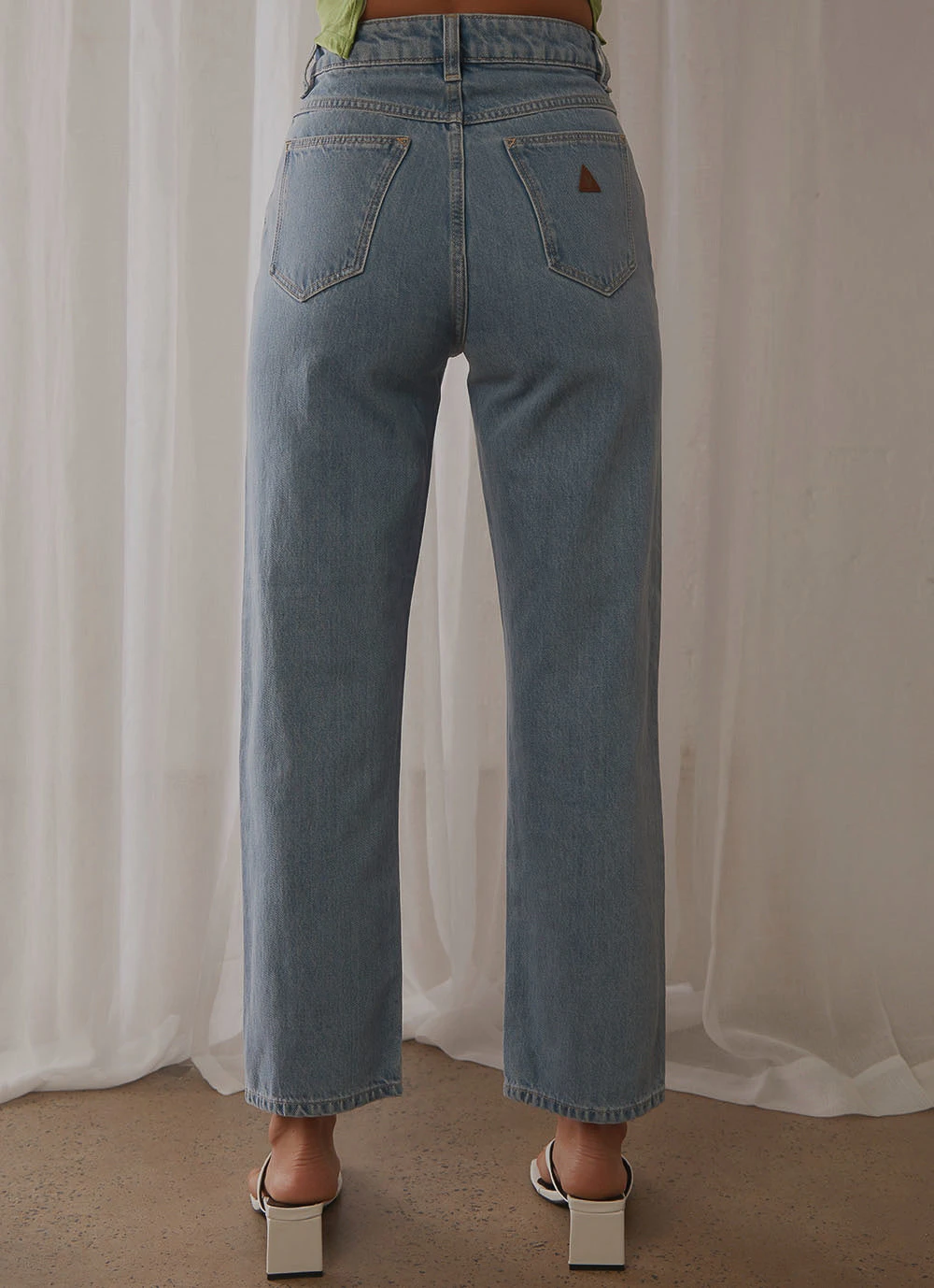 Abrand A Venice Straight Jeans - Waterfalls Blue 4 Abrand A Venice Straight Jeans - Waterfalls Blue