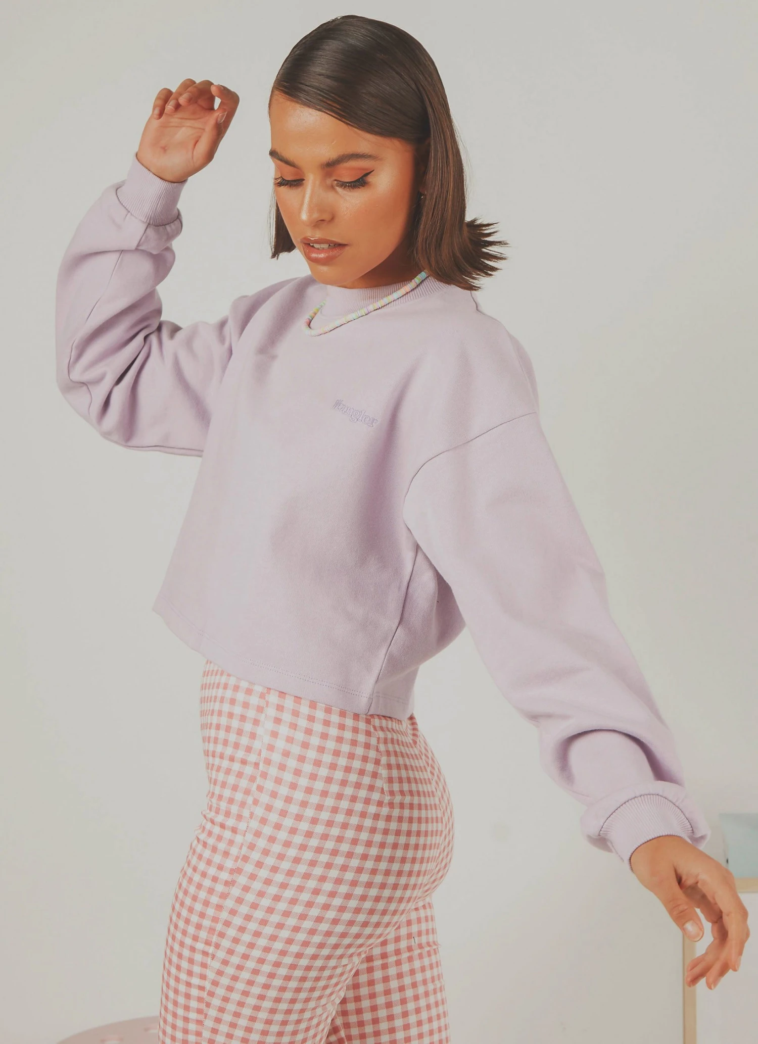 Wrangler New & Most Loved Darling Crop Sweat - Misty Lilac 4 Wrangler New & Most Loved Darling Crop Sweat - Misty Lilac