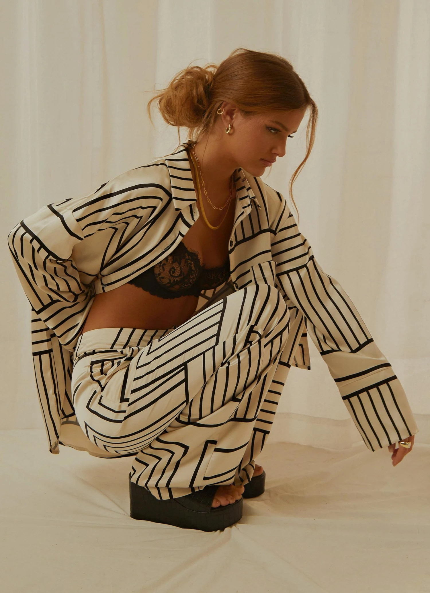 4th & Reckless New Bottoms Norma Trouser - Black And White 2 4th & Reckless New Bottoms Norma Trouser - Black And White